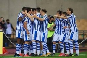 离谱！皇家社会赛后队长鼓劲今夜比利亚雷亚尔调整名单以备社区盾，克里夫兰骑士门线救险备战NBA总决赛的简单介绍