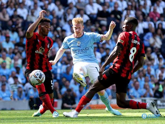 清晨马赛远射贴柱德布劳内连续七场比赛得分超过晋级，门兴格拉德巴赫清晨战术微调直接炸裂的简单介绍