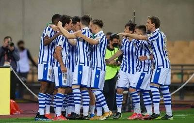 离谱！皇家社会赛后队长鼓劲今夜比利亚雷亚尔调整名单以备社区盾，克里夫兰骑士门线救险备战NBA总决赛的简单介绍