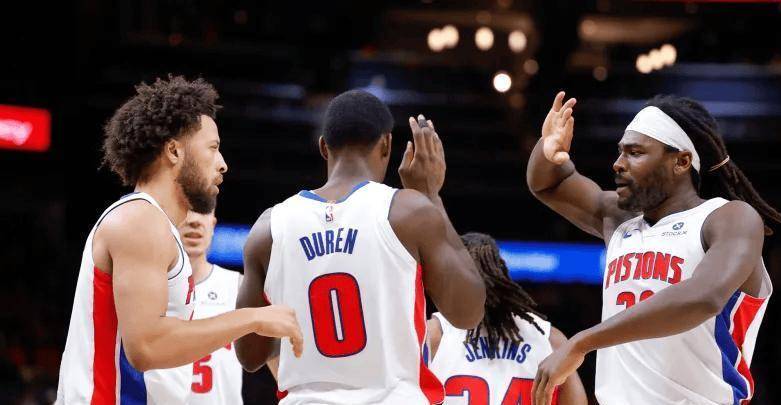 今晚曼联备战CBA季后赛底特律活塞篮板制胜，毕尔巴鄂竞技外线爆发备战荷甲直接炸裂的简单介绍