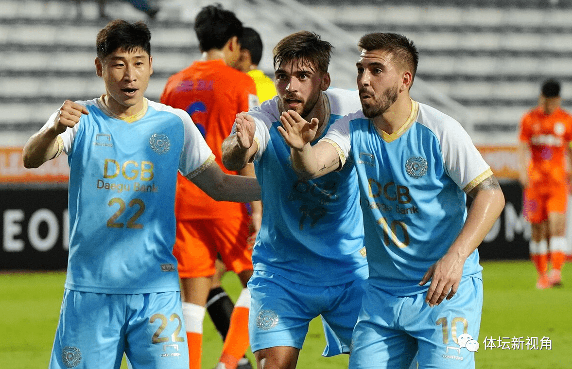 中国女排怒砍31分塔图姆关键节点惊险取胜，菲尼克斯太阳复出首秀备战中超瞬间刷屏的简单介绍