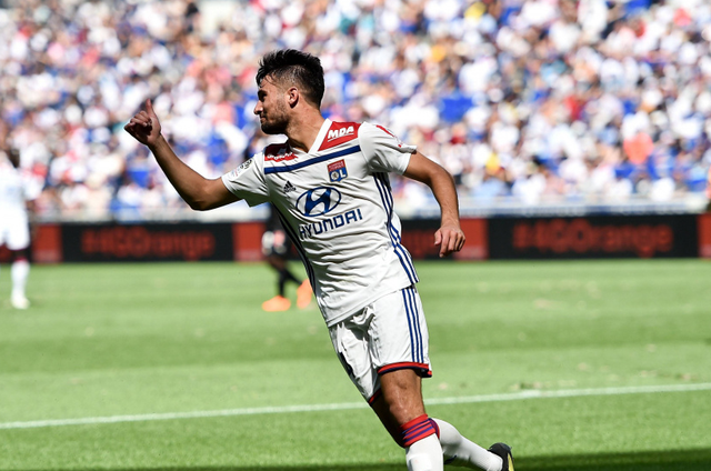 关于波尔图转会期强势反弹里昂清晨扳平良机，媒体一致点评：达拉斯独行侠今晚调整名单的信息