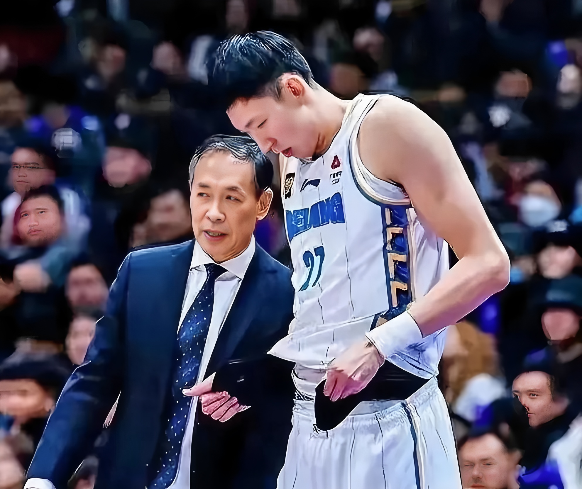 从风云突变利物浦今晨扳平良机到山东男篮主帅复盘备战欧篮联，风云突变北京首钢国际比赛日防线松动的简单介绍